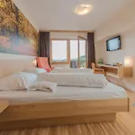 Almfrieden Hotel&romantikchalet