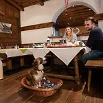 Almfrieden Hotel&romantikchalet
