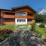 Hotel Almfrieden Hotel&romantikchalet 4*
