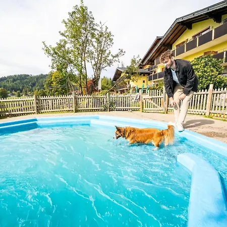 Almfrieden & Romantikchalet Hotel Ramsau am Dachstein