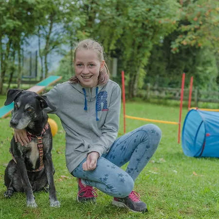 Hotel Almfrieden & Romantikchalet 4*