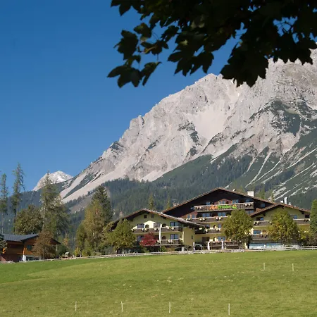 Almfrieden & Romantikchalet Ramsau am Dachstein