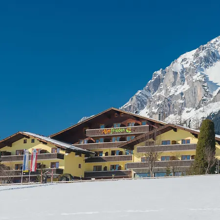 Hotel Almfrieden & Romantikchalet