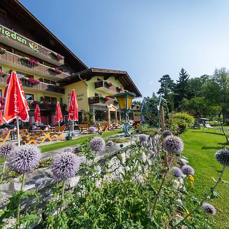 Almfrieden & Romantikchalet 4* Ramsau am Dachstein