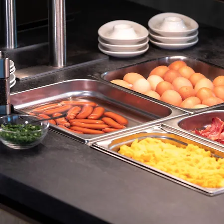 Almfrieden & Romantikchalet Hotel