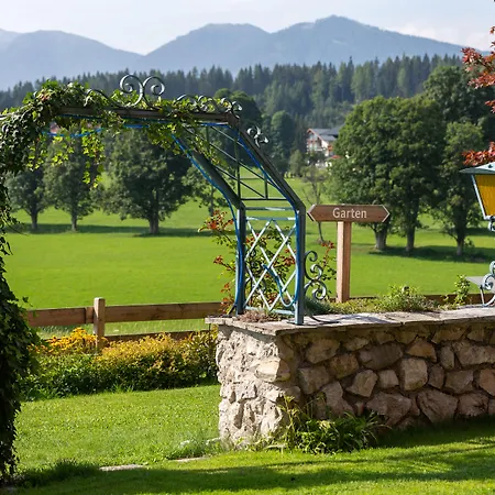 Almfrieden & Romantikchalet Ramsau am Dachstein