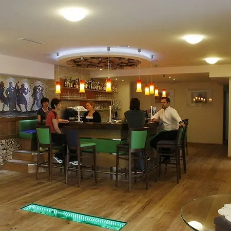 Almfrieden & Romantikchalet Ramsau am Dachstein