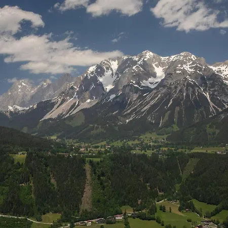 Almfrieden & Romantikchalet